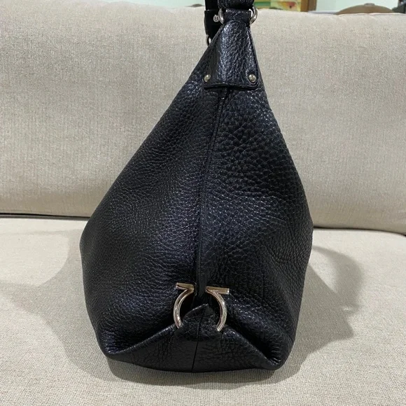 Salvatore ferragamo bag - Picture 5 of 16